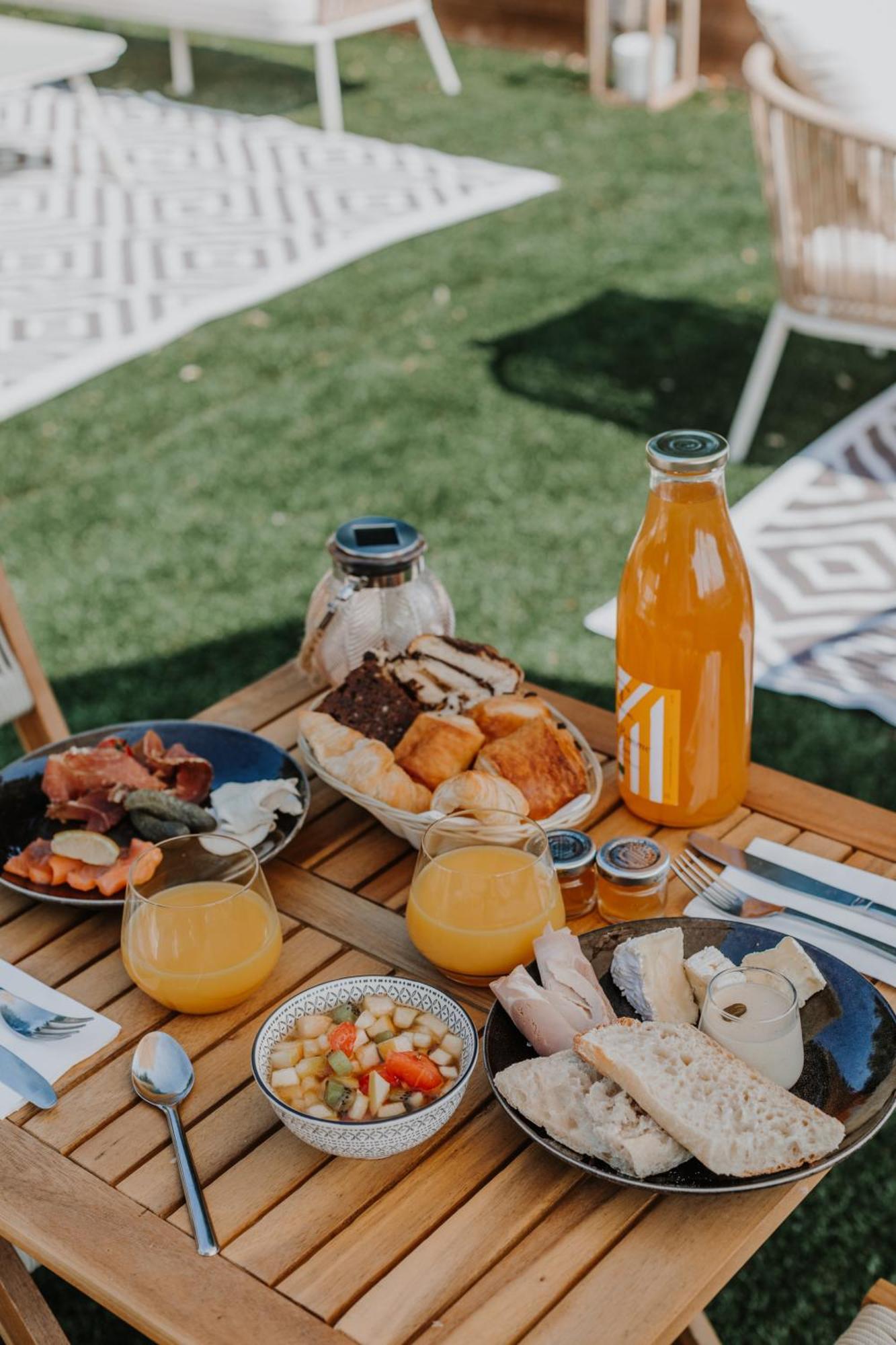 Hotel Le Romantica Pennedepie Zewnętrze zdjęcie